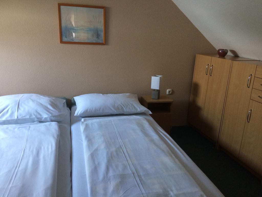 Apartmanhaz Horvath Lägenhet Balatonboglár Exteriör bild